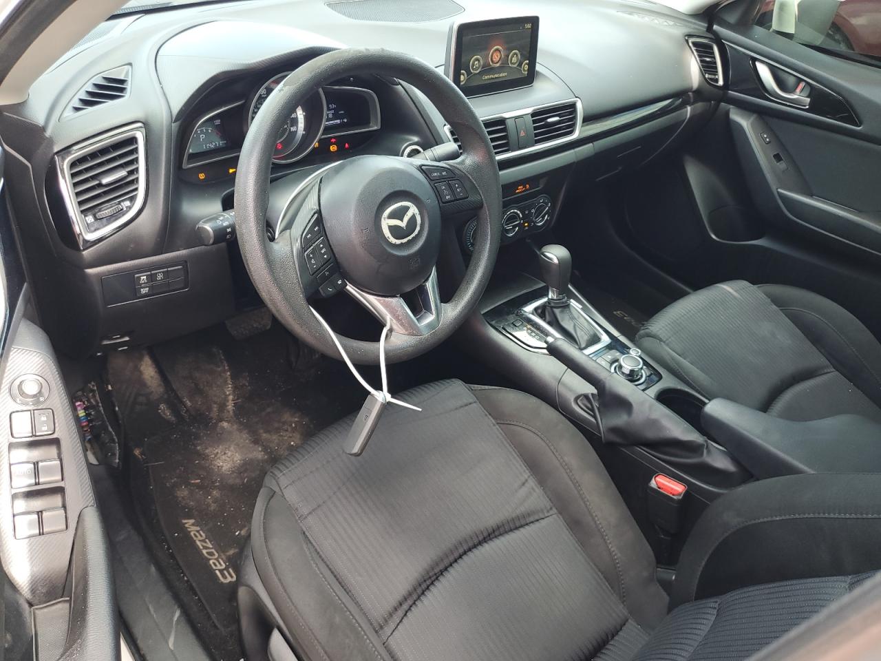 2016 Mazda 3 - Image 8