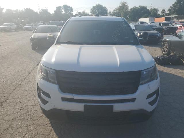  FORD EXPLORER 2018 Белы