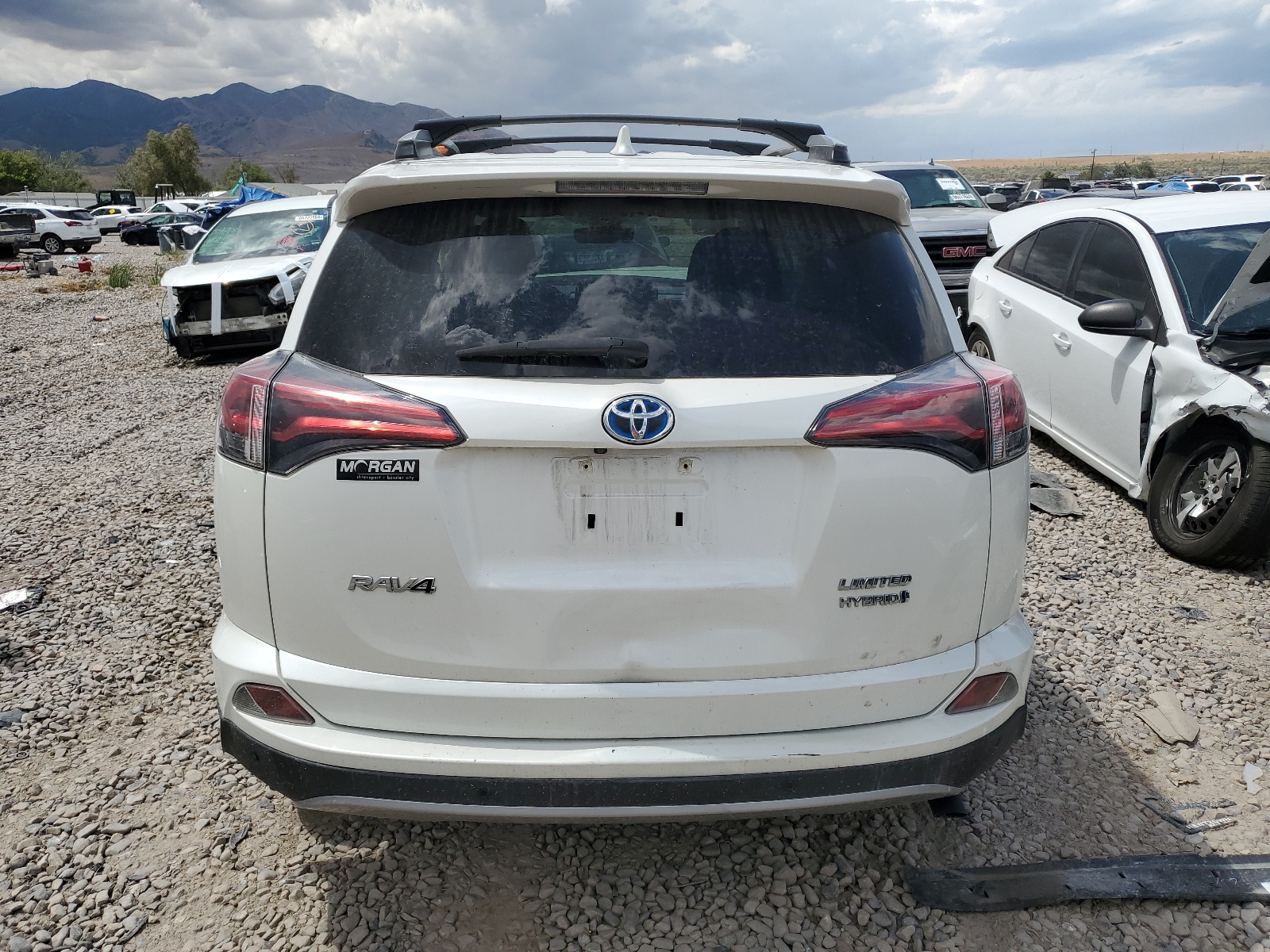 JTMDJREV4HD138409 2017 Toyota Rav4 Hv Limited