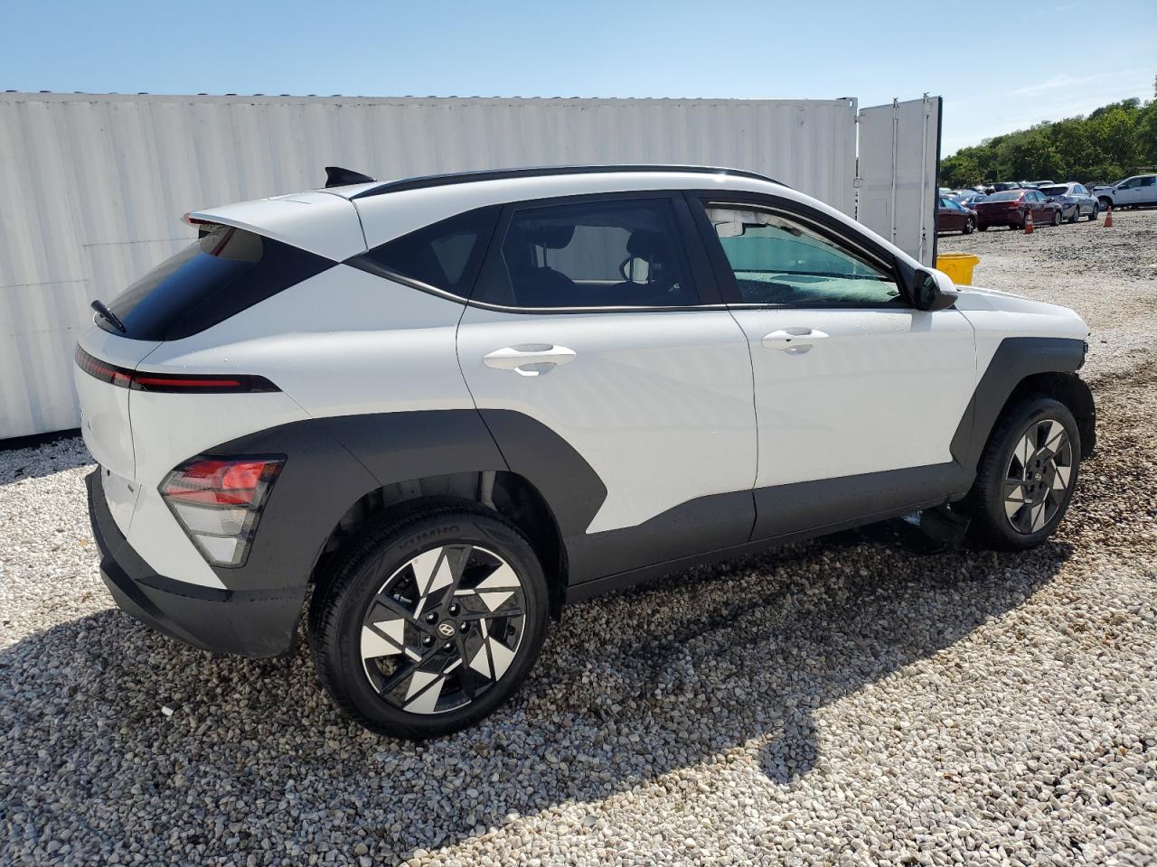 KM8HBCABXRU151136 Hyundai Kona SEL 3