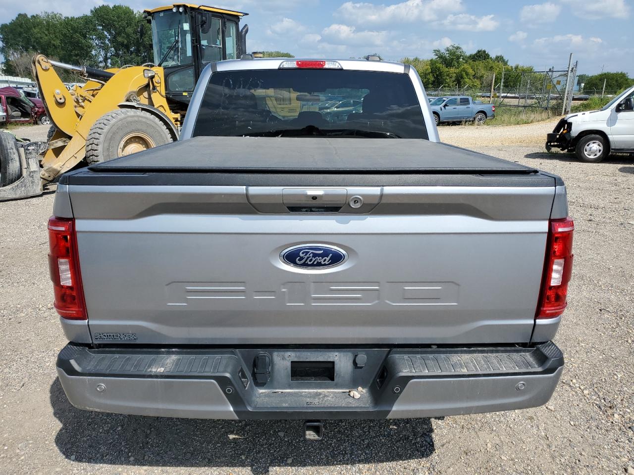 2023 Ford F150 Supercrew VIN: 1FTFW1E53PFB28050 Lot: 68920564