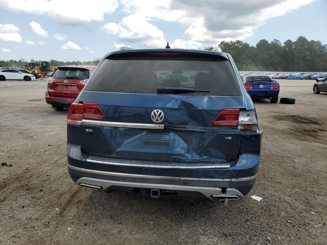 2018 Volkswagen Atlas Sel VIN: 1V2ER2CA3JC557012 Lot: 65326104