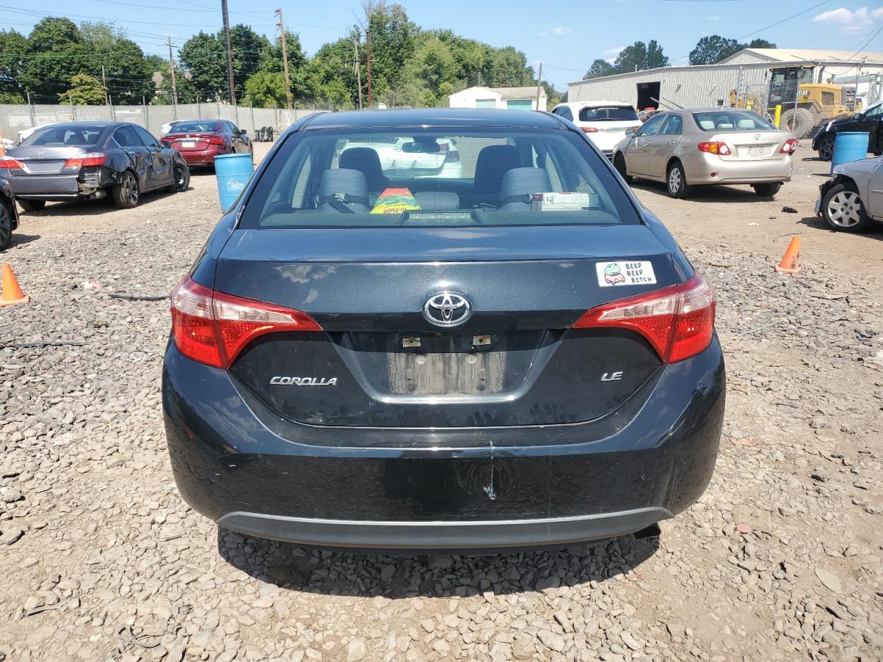 2018 Toyota Corolla L VIN: 5YFBURHE8JP800103 Lot: 68350704