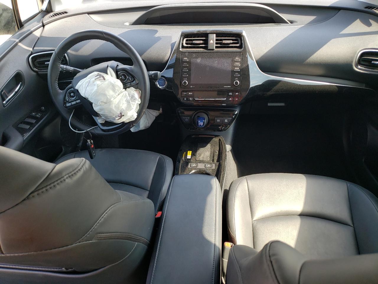 2022 Toyota Prius Night Shade VIN: JTDKAMFU2N3187948 Lot: 66415914