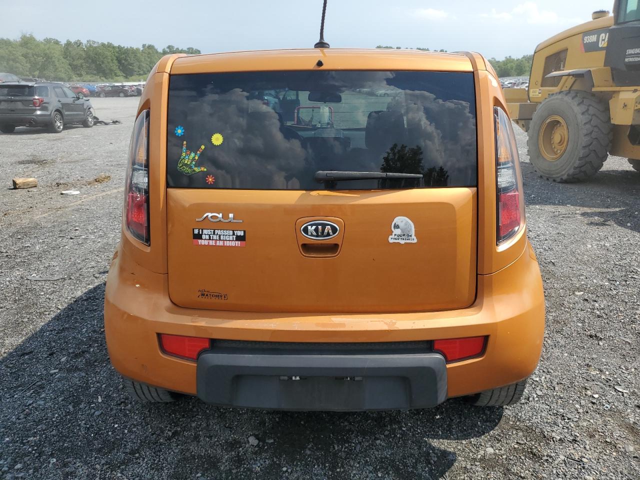 2011 Kia Soul + VIN: KNDJT2A22B7197934 Lot: 65729784