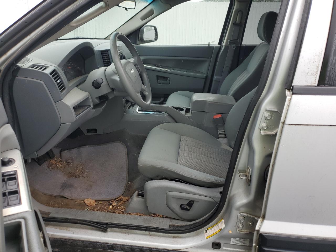 2005 Jeep Grand Cherokee Laredo VIN: 1J4GR48K85C509674 Lot: 66732864