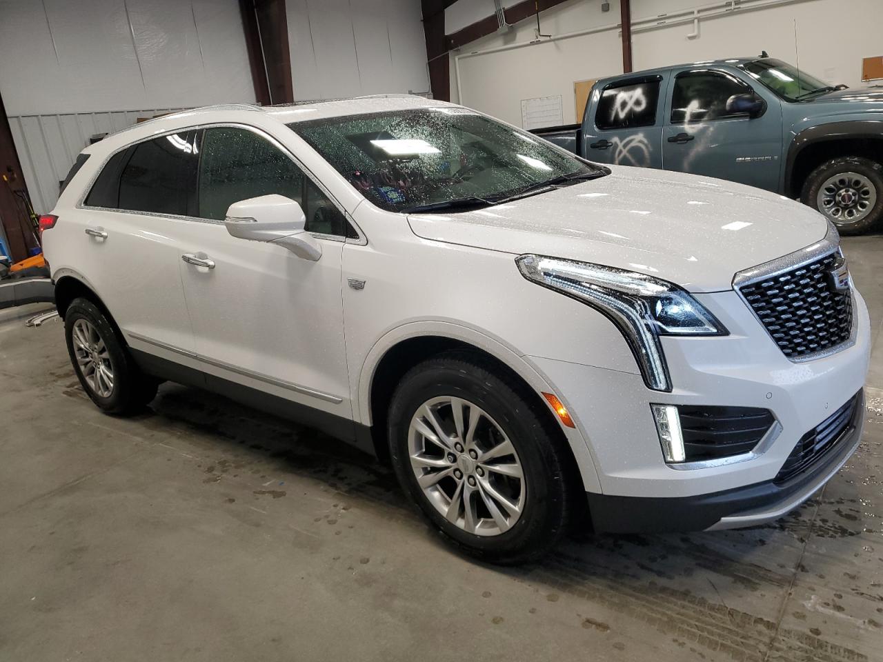 1GYKNCRS3LZ140795 2020 Cadillac Xt5 Premium Luxury