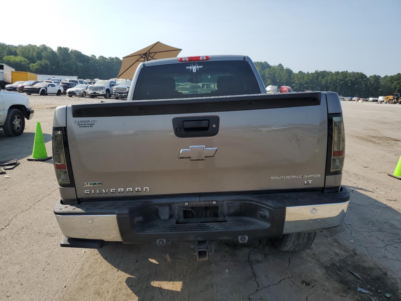 1GCRCSE07CZ277781 2012 Chevrolet Silverado C1500 Lt