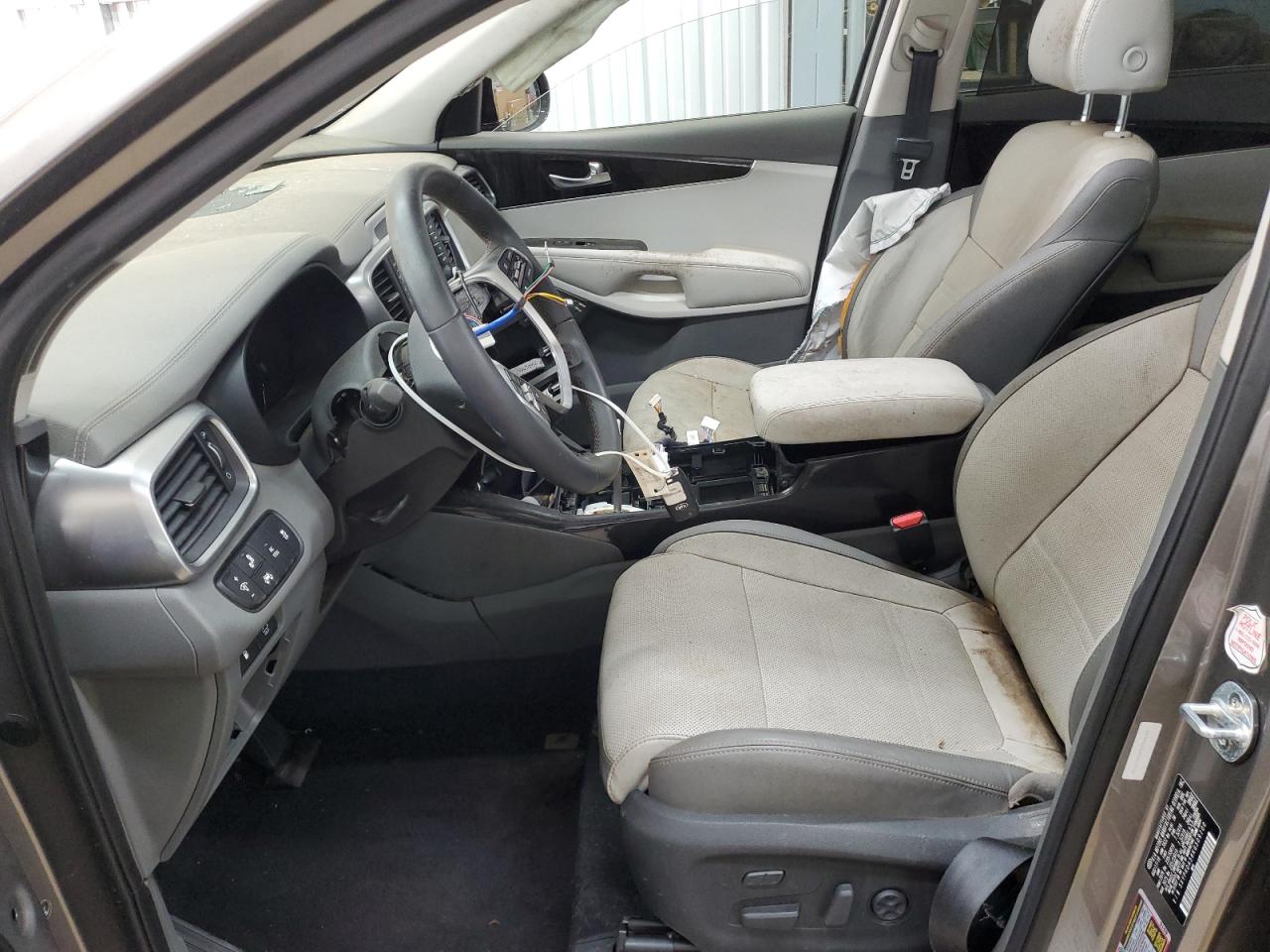 5XYPKDA56KG509100 2019 Kia Sorento Sx