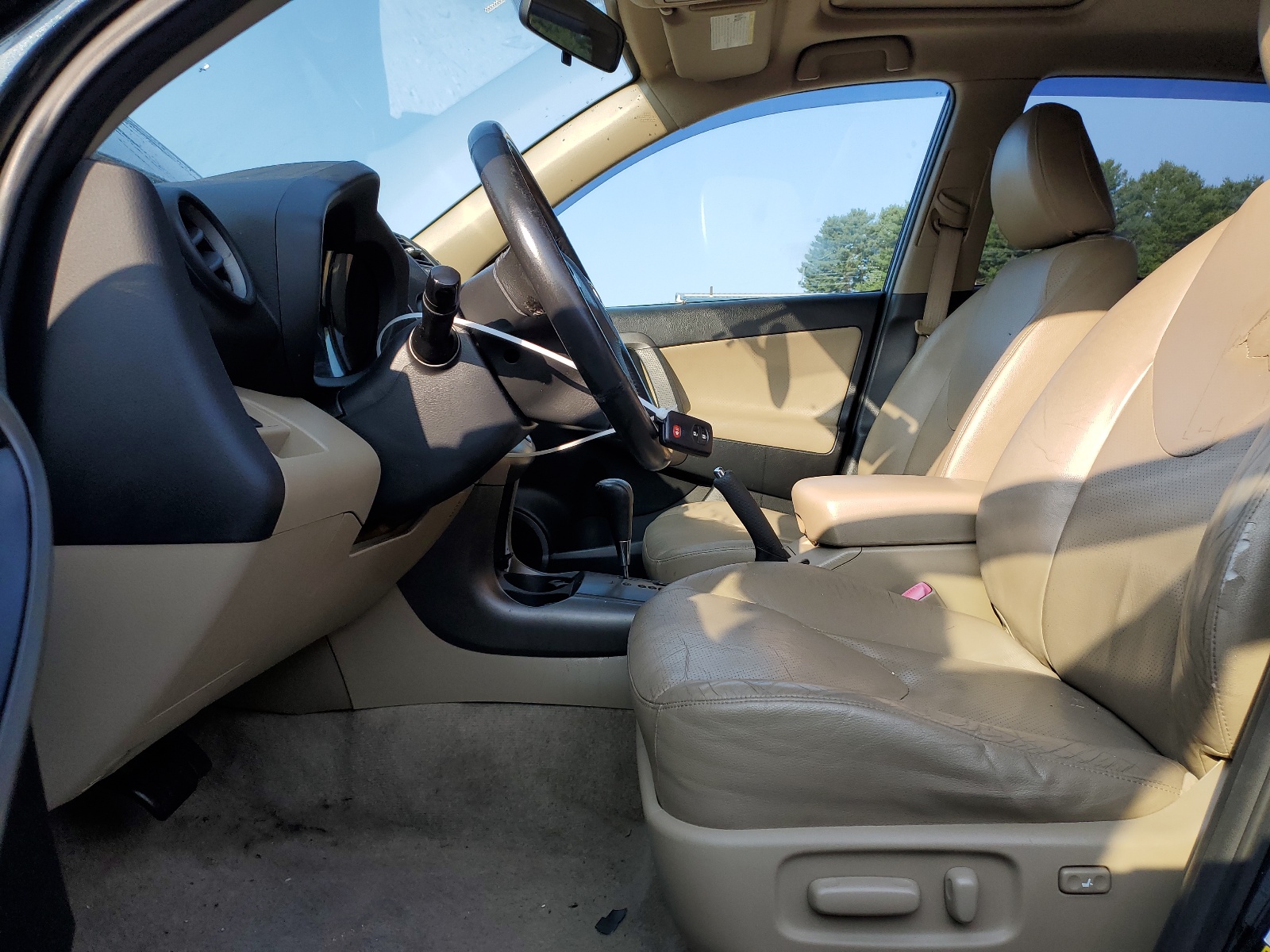 JTMDF4DV0A5024204 2010 Toyota Rav4 Limited