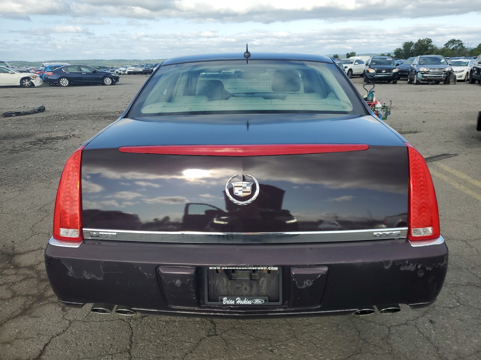 1G6KD57YX8U156852 2008 Cadillac Dts