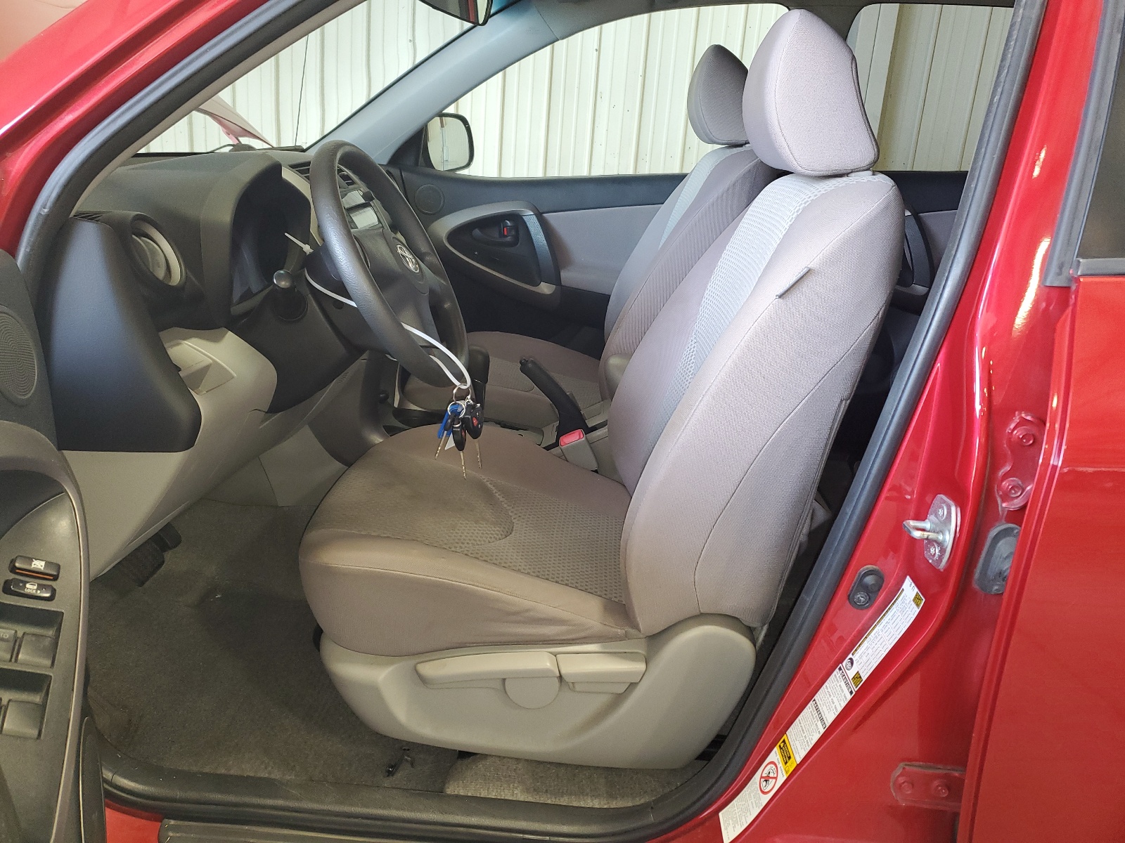 JTMBD33V076041497 2007 Toyota Rav4