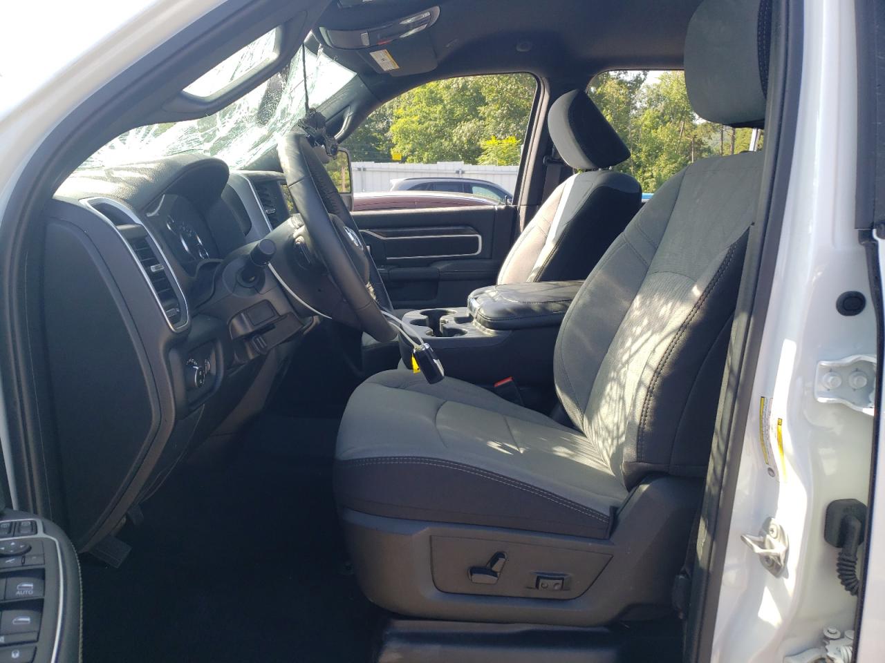 2024 Ram 2500 Big Horn VIN: 3C6UR5DJXRG303178 Lot: 68375284