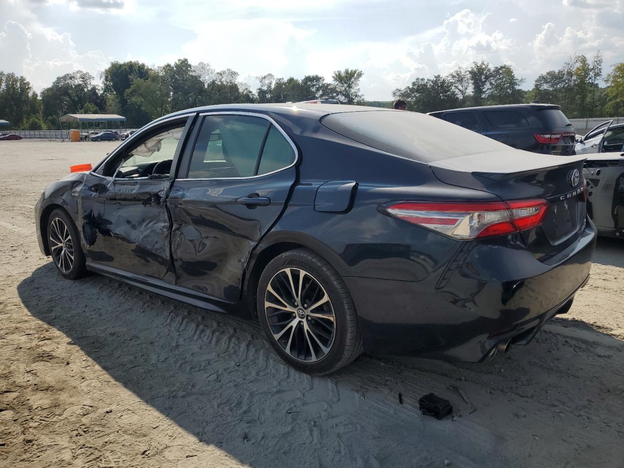 4T1B21HK4JU500456 2018 TOYOTA CAMRY - Image 2