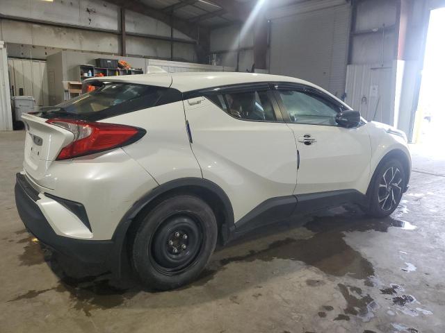 NMTKHMBX9LR104344 Toyota C-HR XLE 3