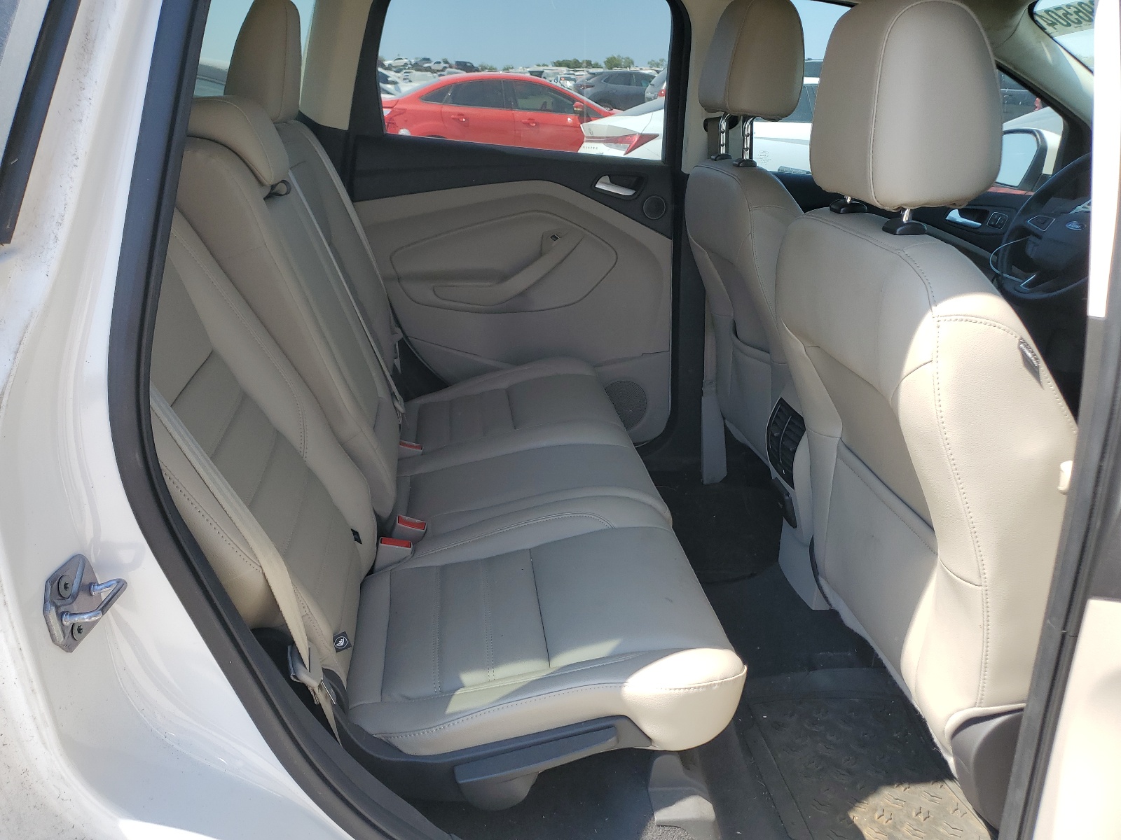 1FMCU0JDXHUA13454 2017 Ford Escape Titanium