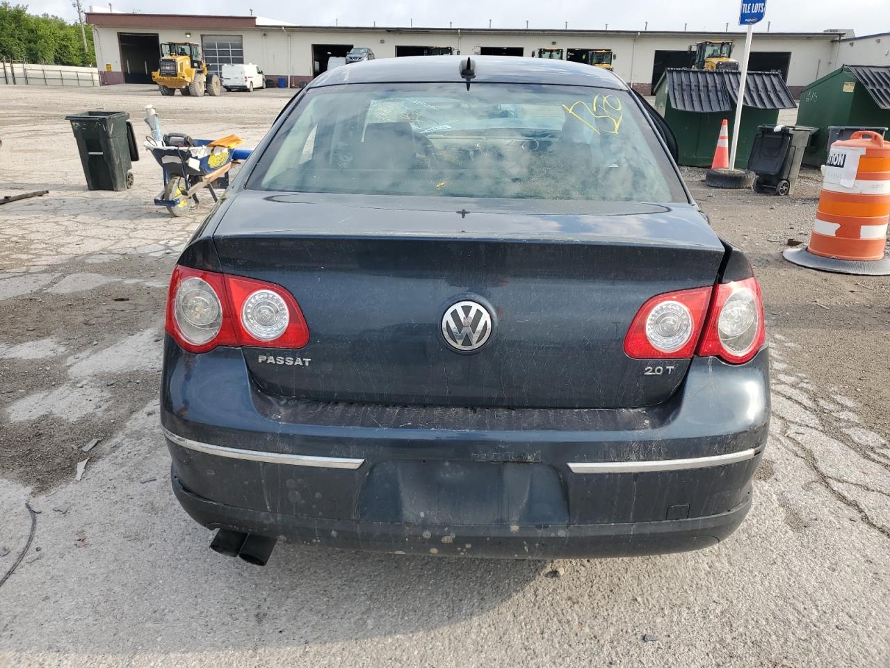 2006 Volkswagen Passat - Image 6