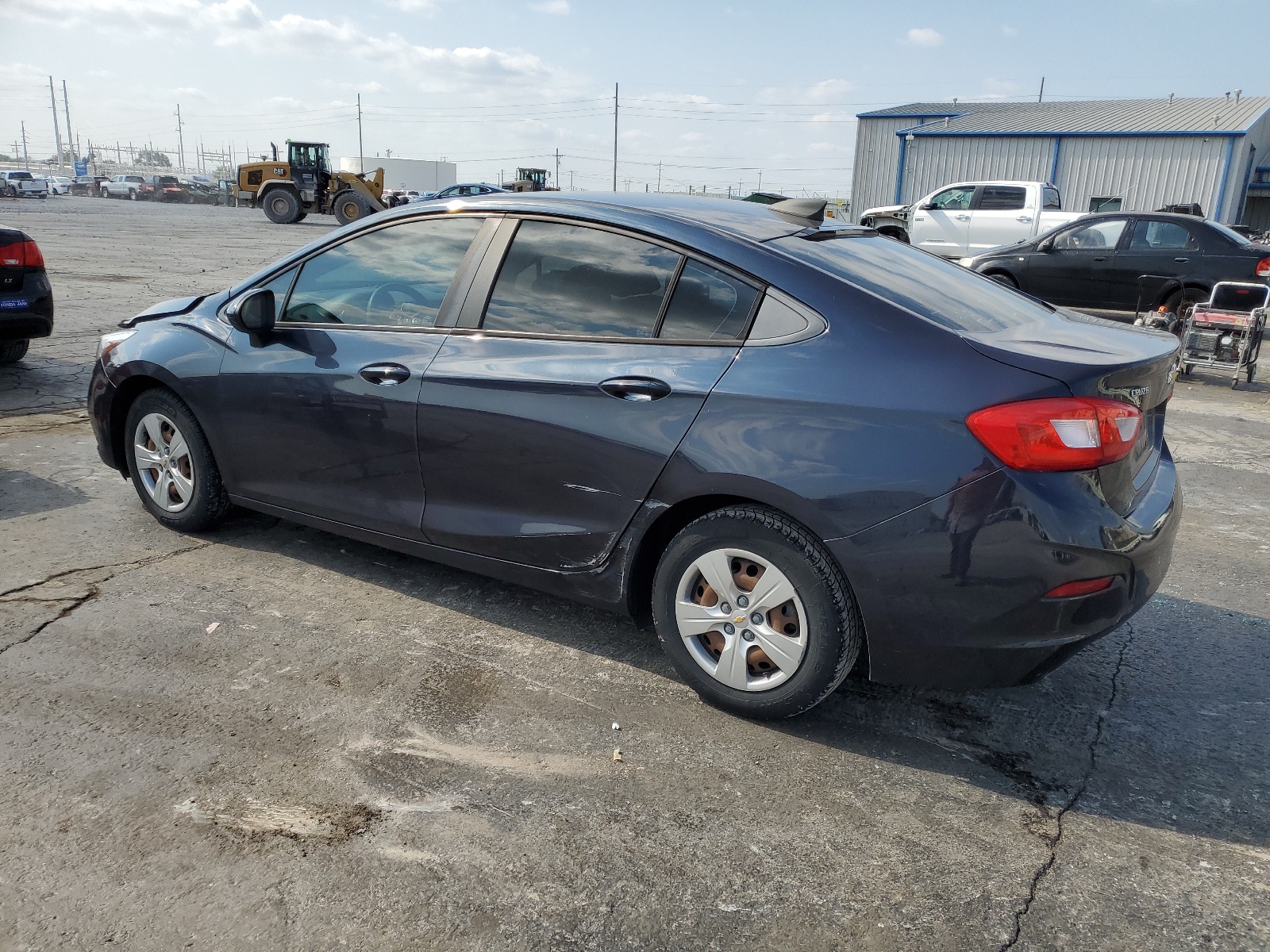 2016 Chevrolet Cruze Ls vin: 1G1BC5SM9G7231602