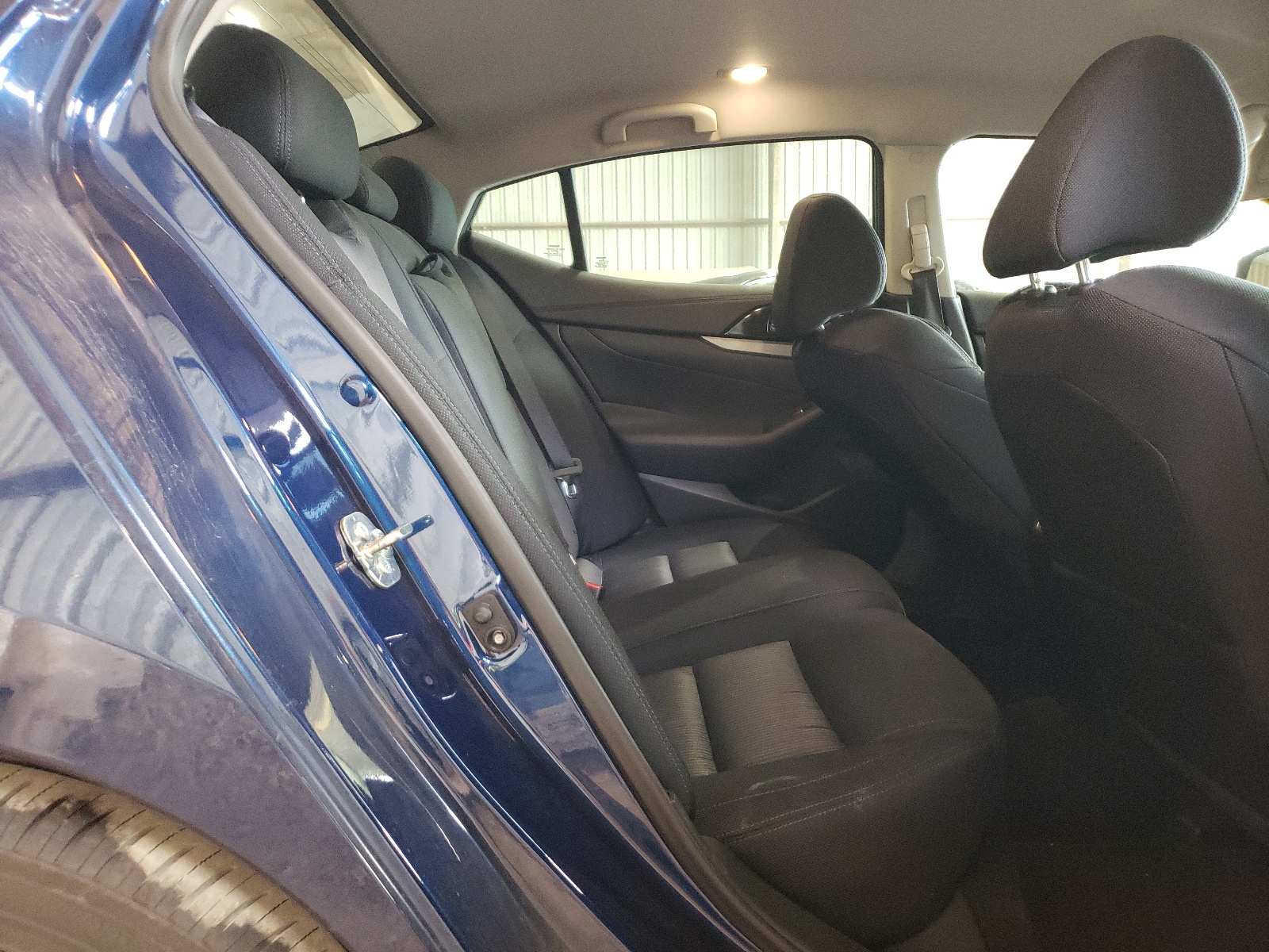 1N4AA6AP4HC389998 2017 Nissan Maxima 3.5S