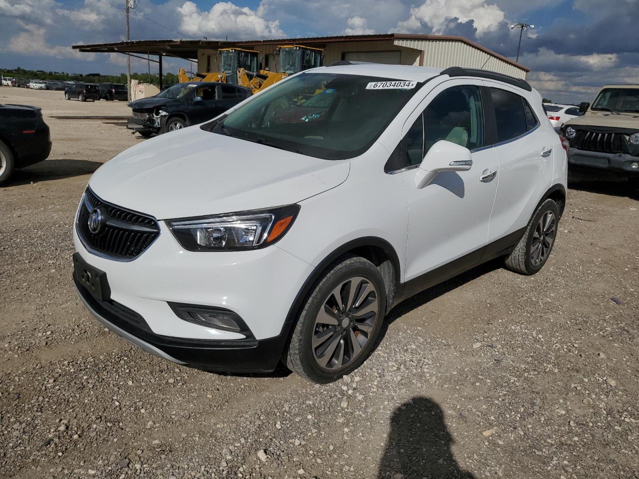 KL4CJBSB1JB591363 2018 BUICK ENCORE - Image 1