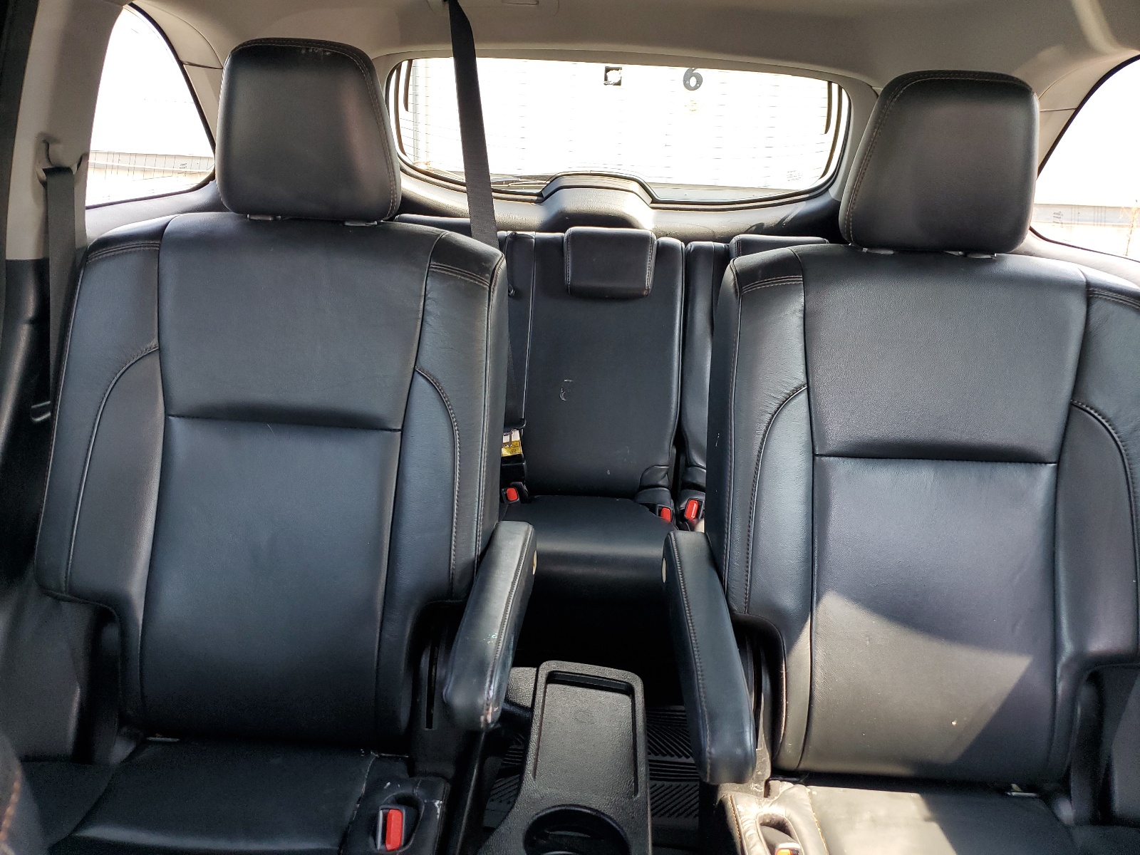 5TDJZRFH1HS511009 2017 Toyota Highlander Se