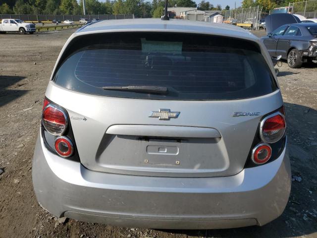 Хетчбеки CHEVROLET SONIC 2014 Сріблястий