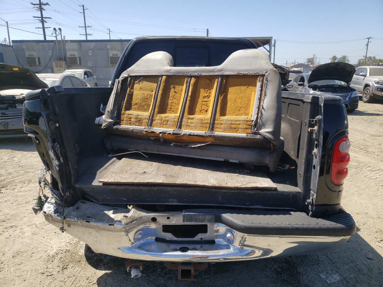 1FTRW07L41KD68404 2001 Ford F150 Supercrew