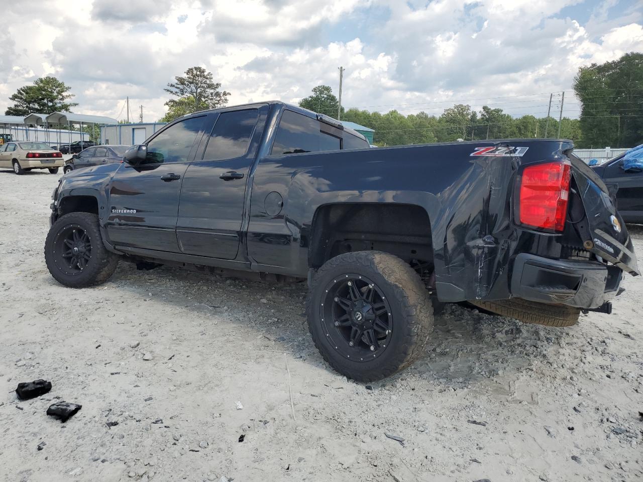 2016 Chevrolet Silverado - Image 2