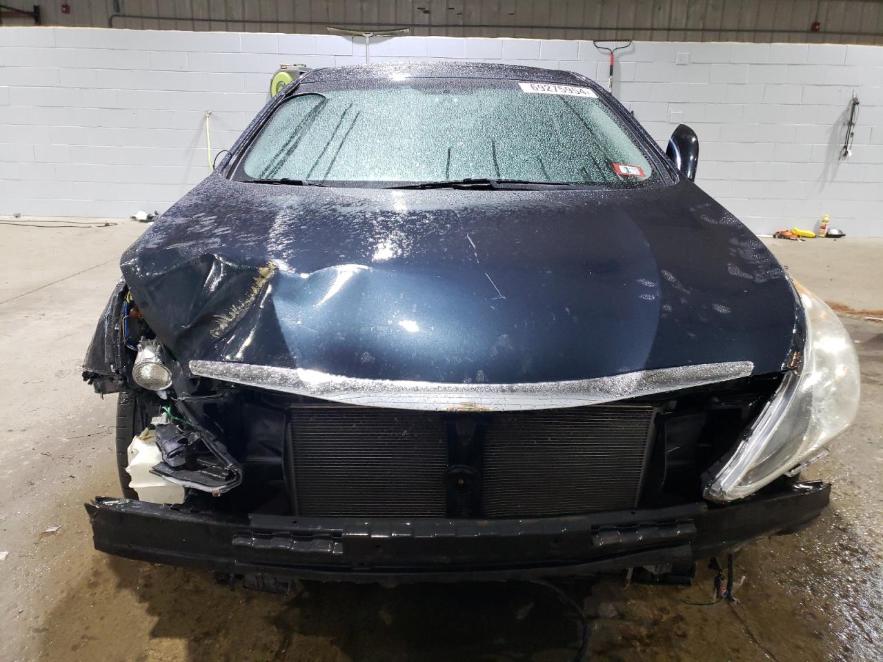 2011 Hyundai Sonata - Image 5