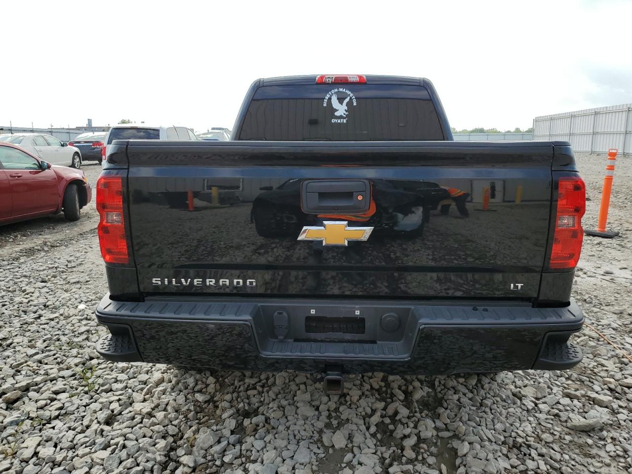 1GCVKREC7HZ376693 2017 Chevrolet Silverado K1500 Lt