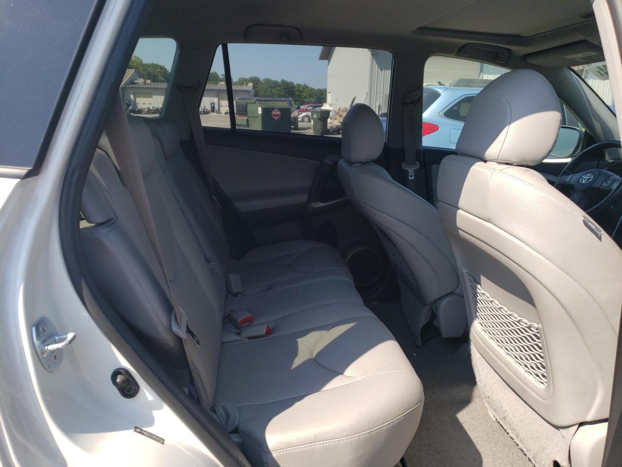 2008 Toyota Rav4 Limited VIN: JTMBD31V785187096 Lot: 66338504