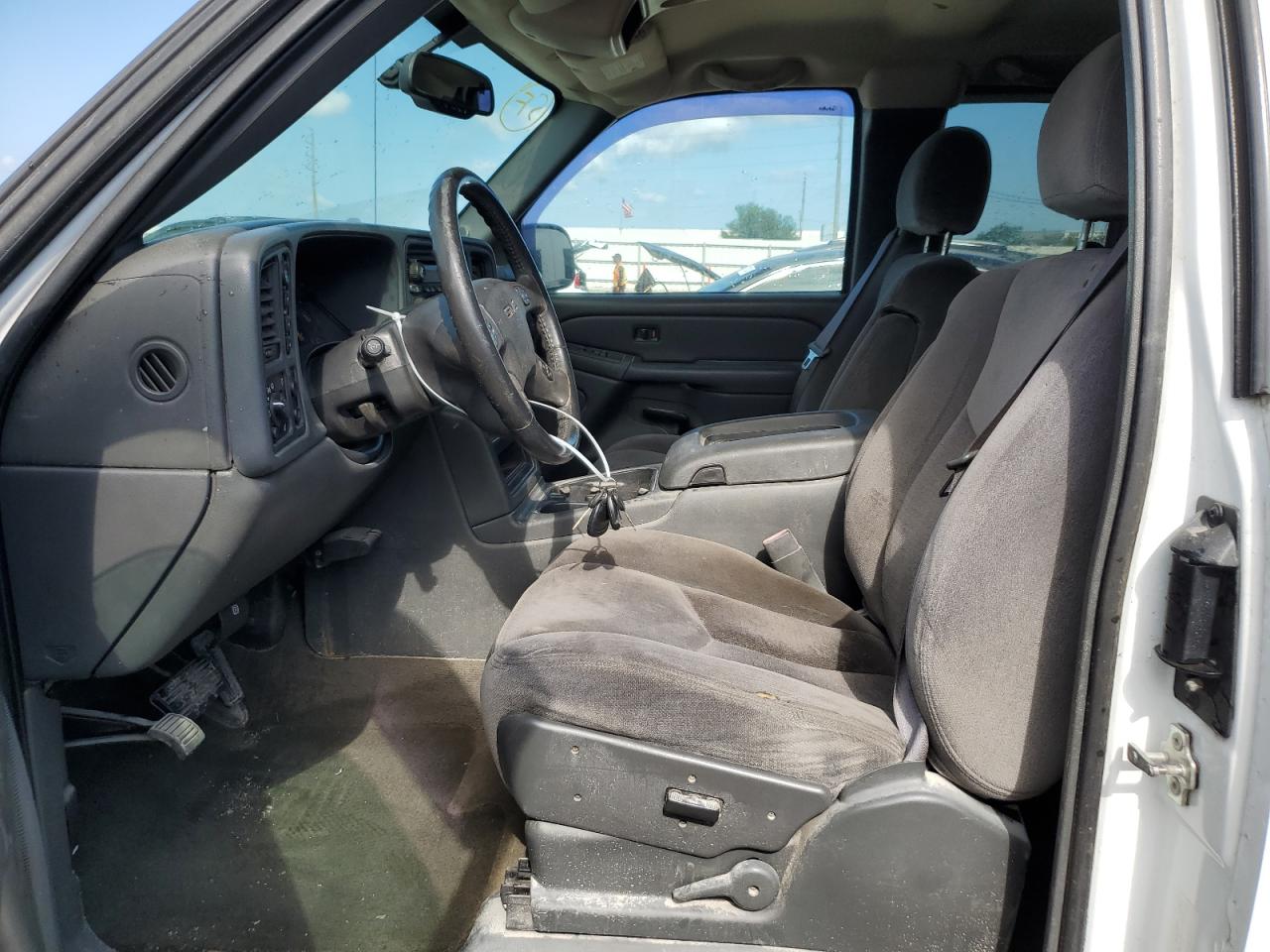 2005 GMC New Sierra K1500 VIN: 1GTEK19B45Z185490 Lot: 67208744