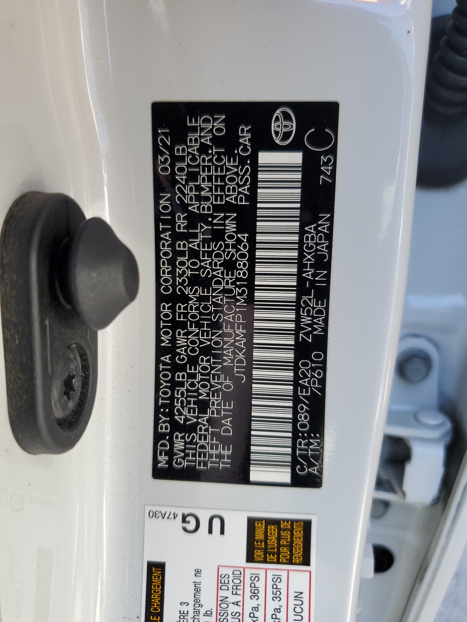 JTDKAMFP1M3188064 2021 Toyota Prius Prime Le