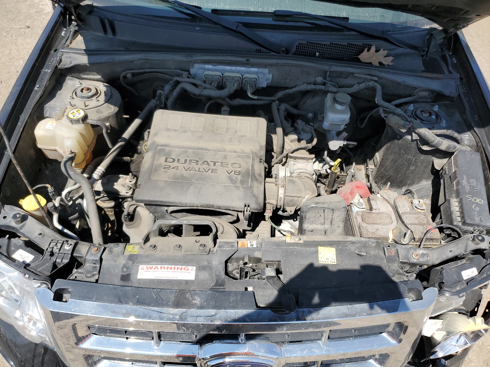 1FMCU0DG8AKC50242 2010 Ford Escape Xlt