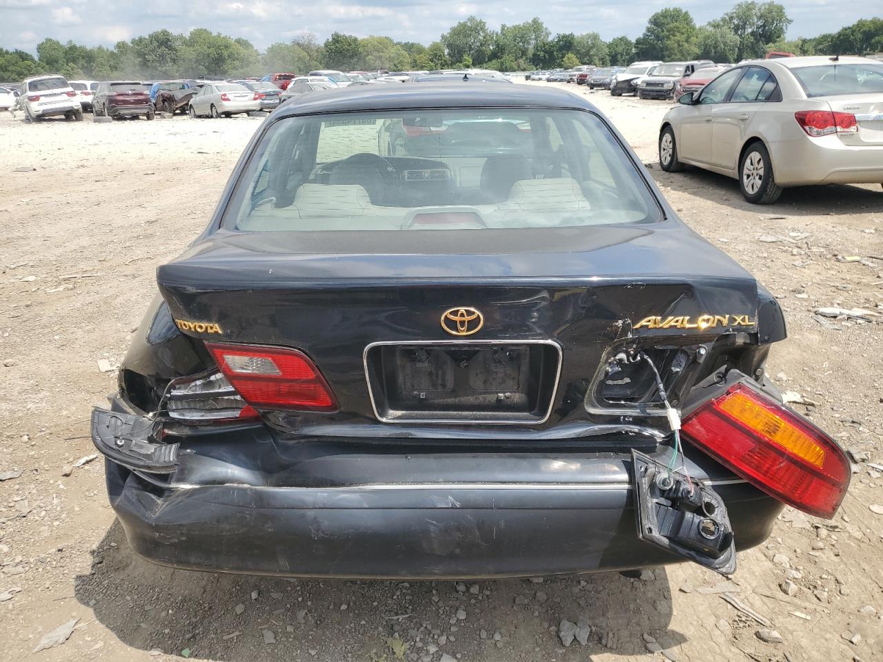 4T1BF18B4WU257694 1998 Toyota Avalon Xl