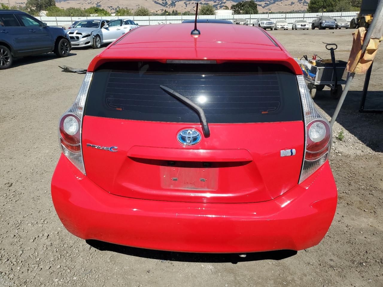 2012 Toyota Prius C VIN: JTDKDTB37C1000355 Lot: 67424364