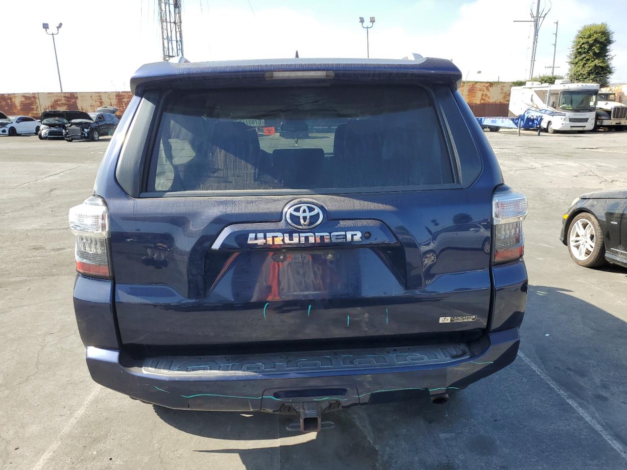 2014 Toyota 4Runner Sr5 VIN: JTEBU5JRXE5164241 Lot: 67407184