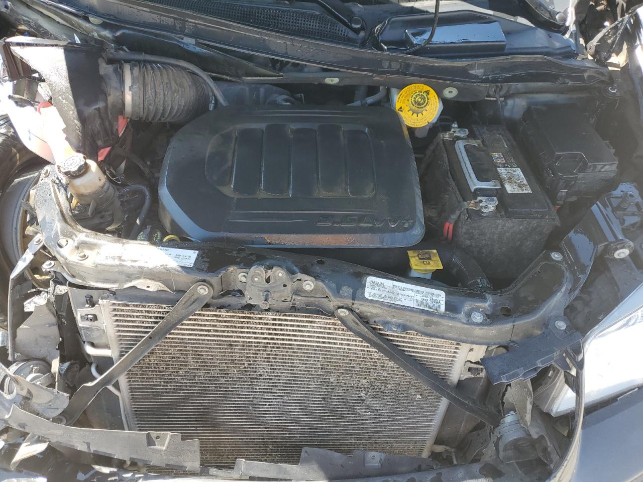 2019 Dodge Caravan - Image 12