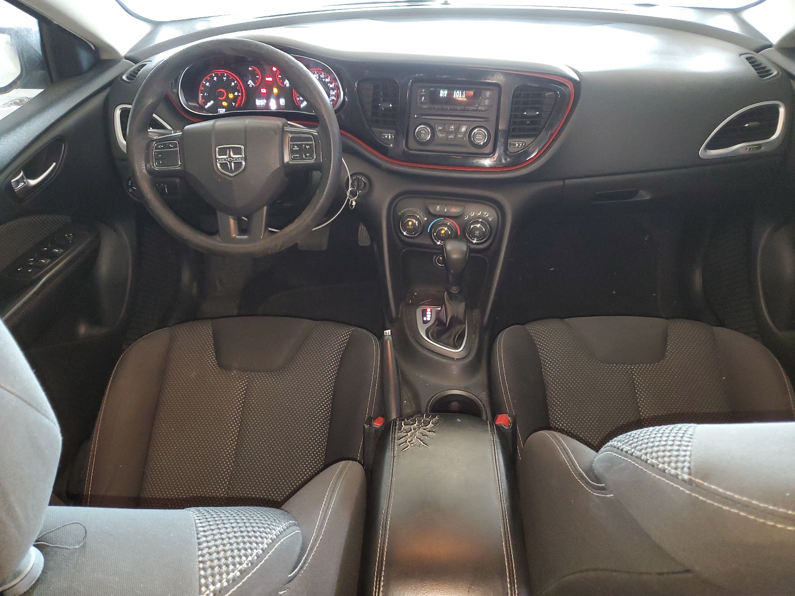 1C3CDFBB3GD668076 2016 Dodge Dart Sxt