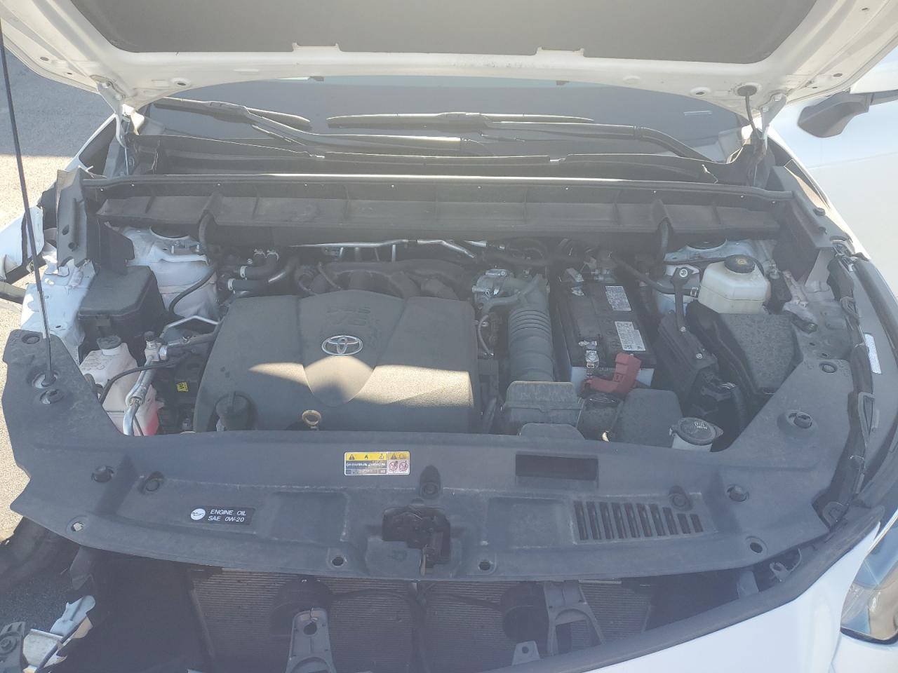 2022 Toyota Highlander Xle VIN: 5TDGZRBH4NS568753 Lot: 68531764