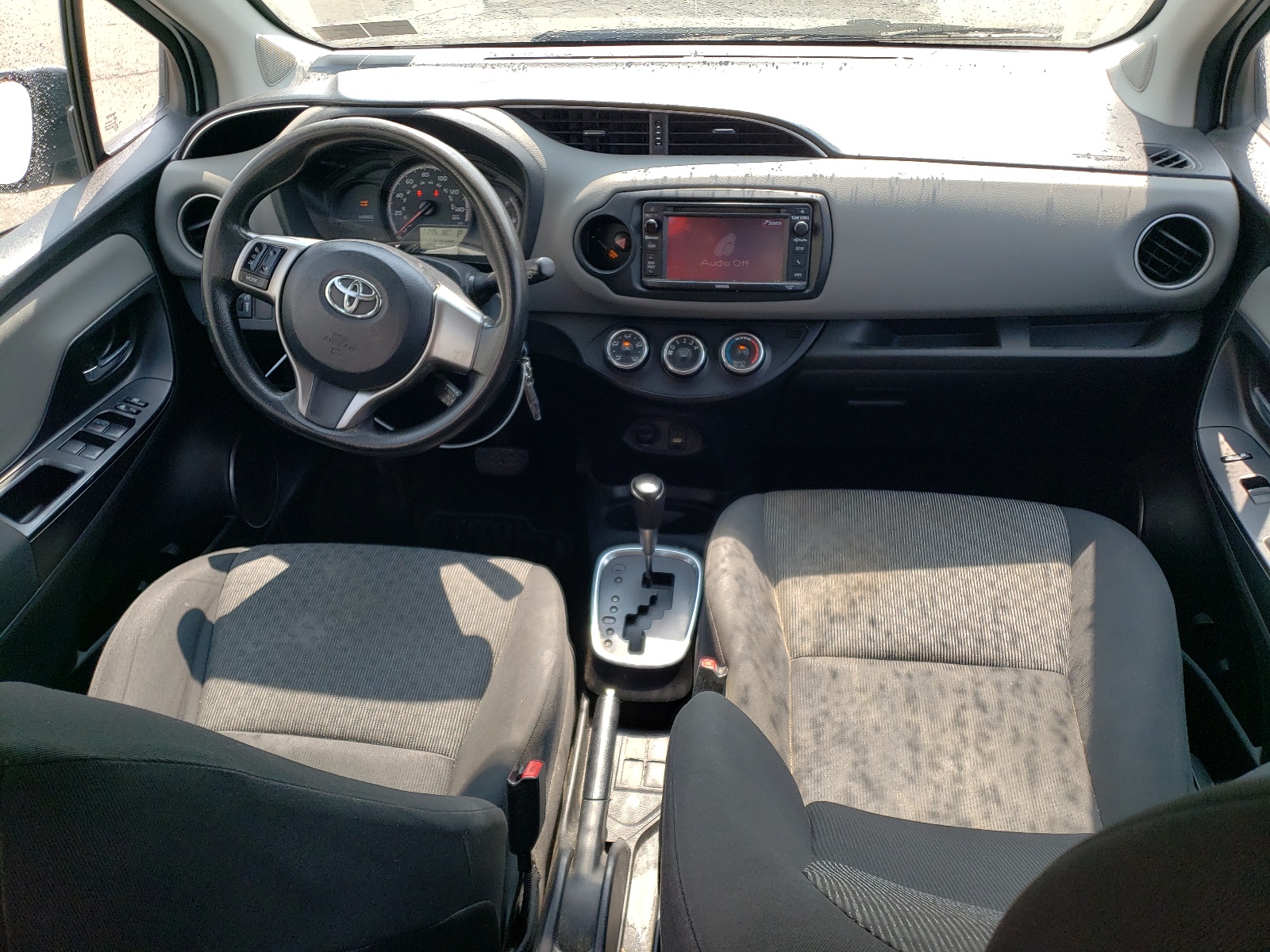 VNKKTUD38GA060504 2016 Toyota Yaris L