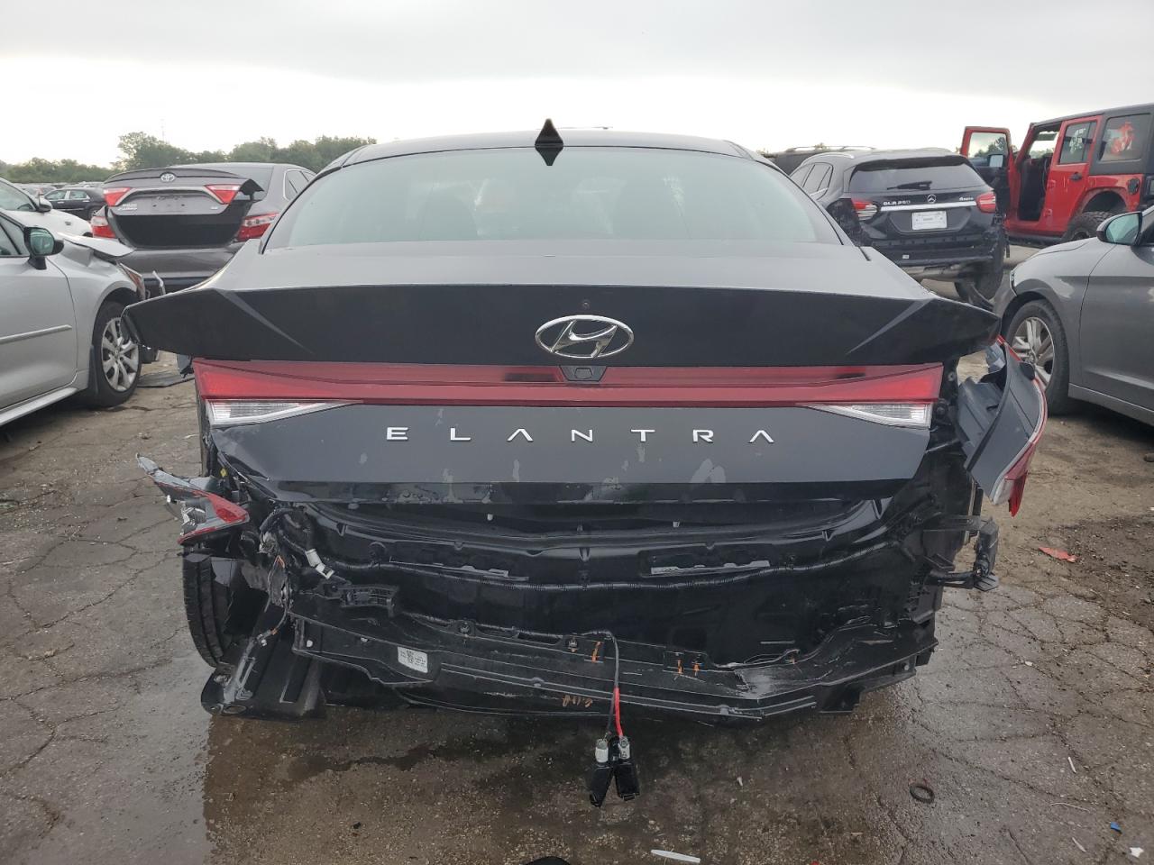 5NPLM4AGXNH059894 2022 Hyundai Elantra Sel