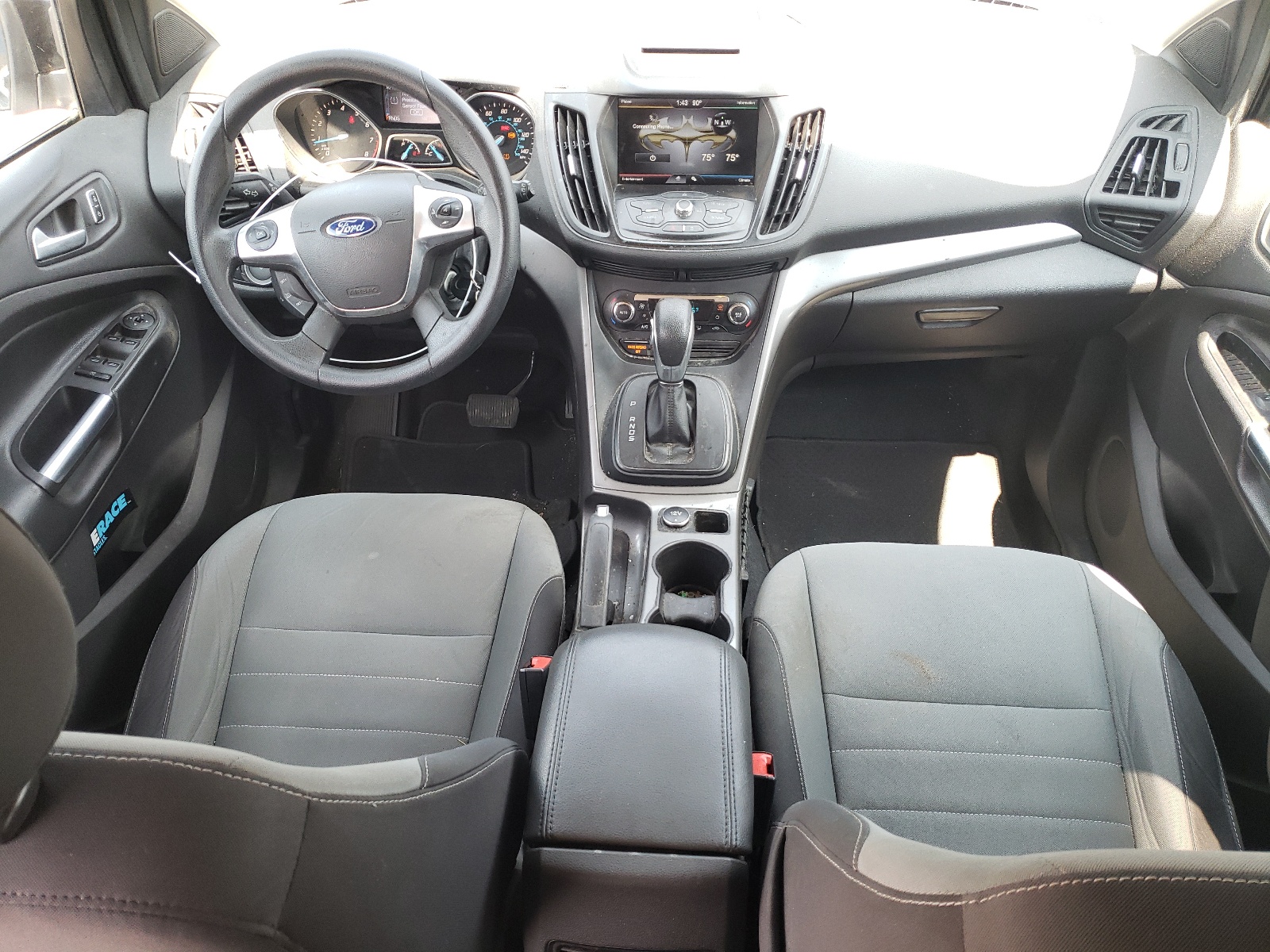 1FMCU0GXXFUB13861 2015 Ford Escape Se