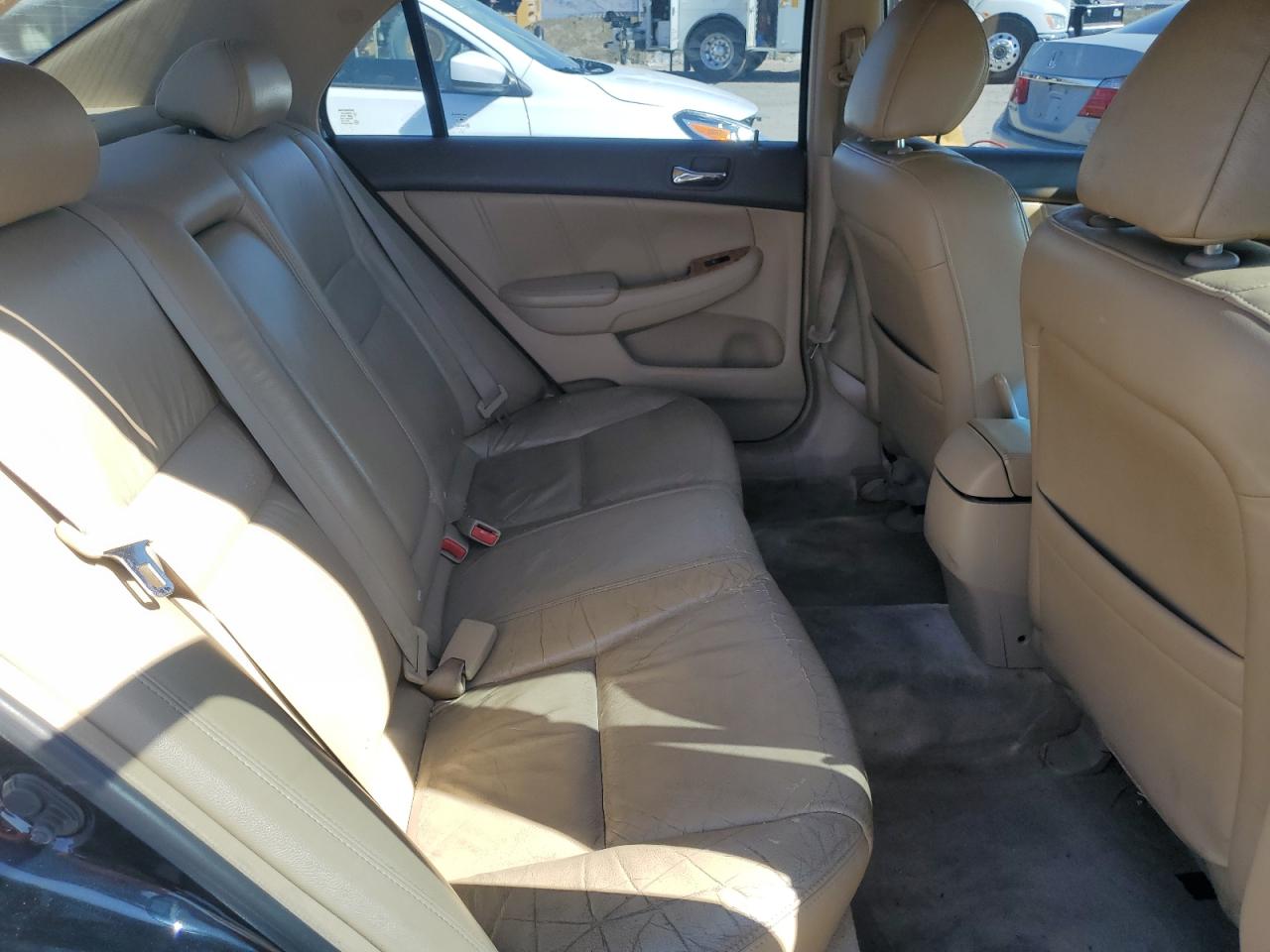 2004 Honda Accord Ex VIN: 1HGCM56894A118173 Lot: 69274524