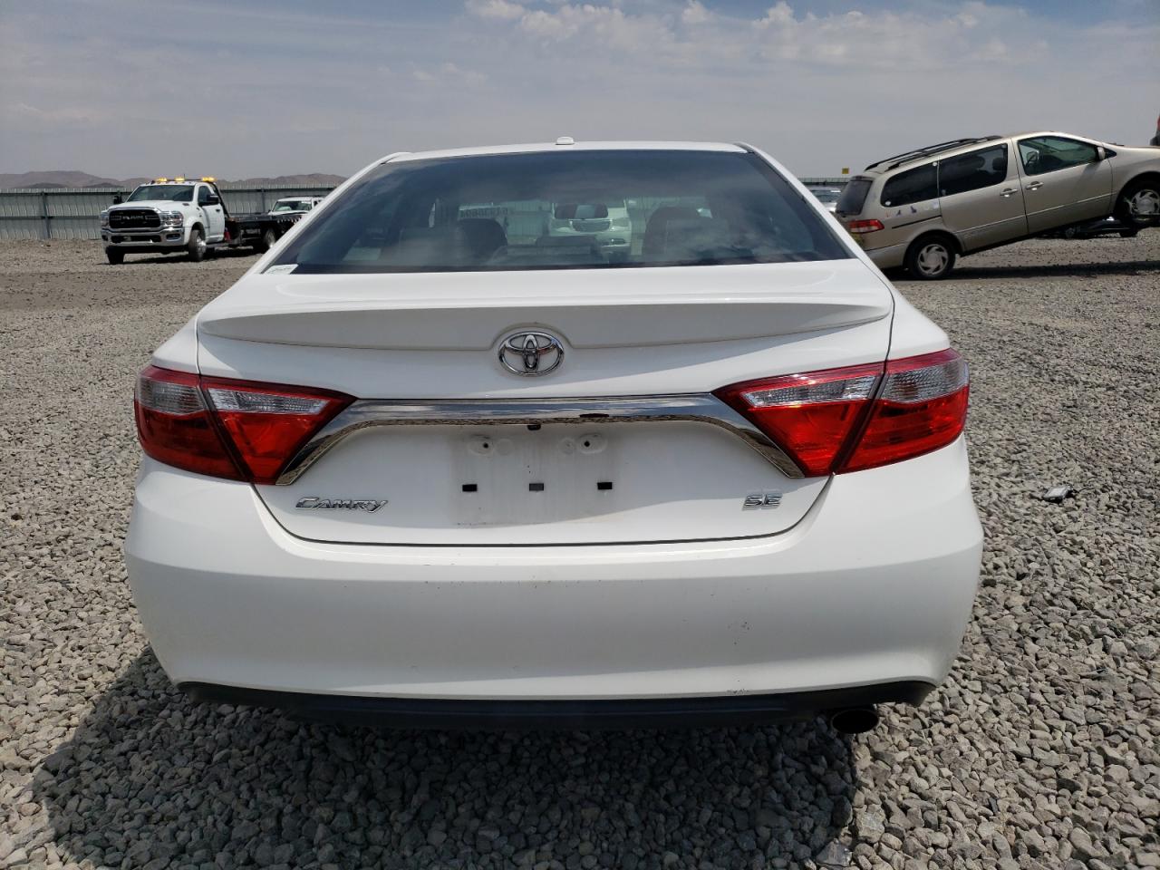 4T1BF1FK3GU116362 2016 Toyota Camry Le