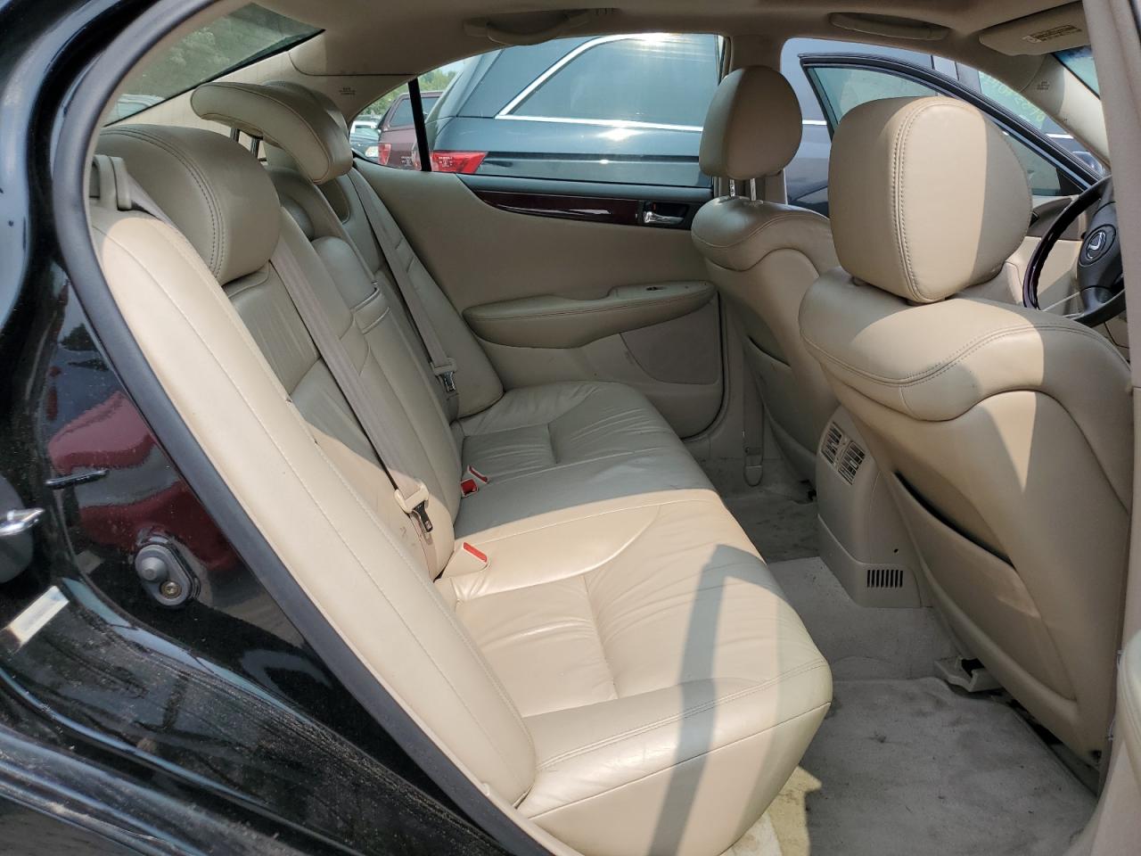 2002 Lexus Es 300 VIN: JTHBF30G520074215 Lot: 66866054