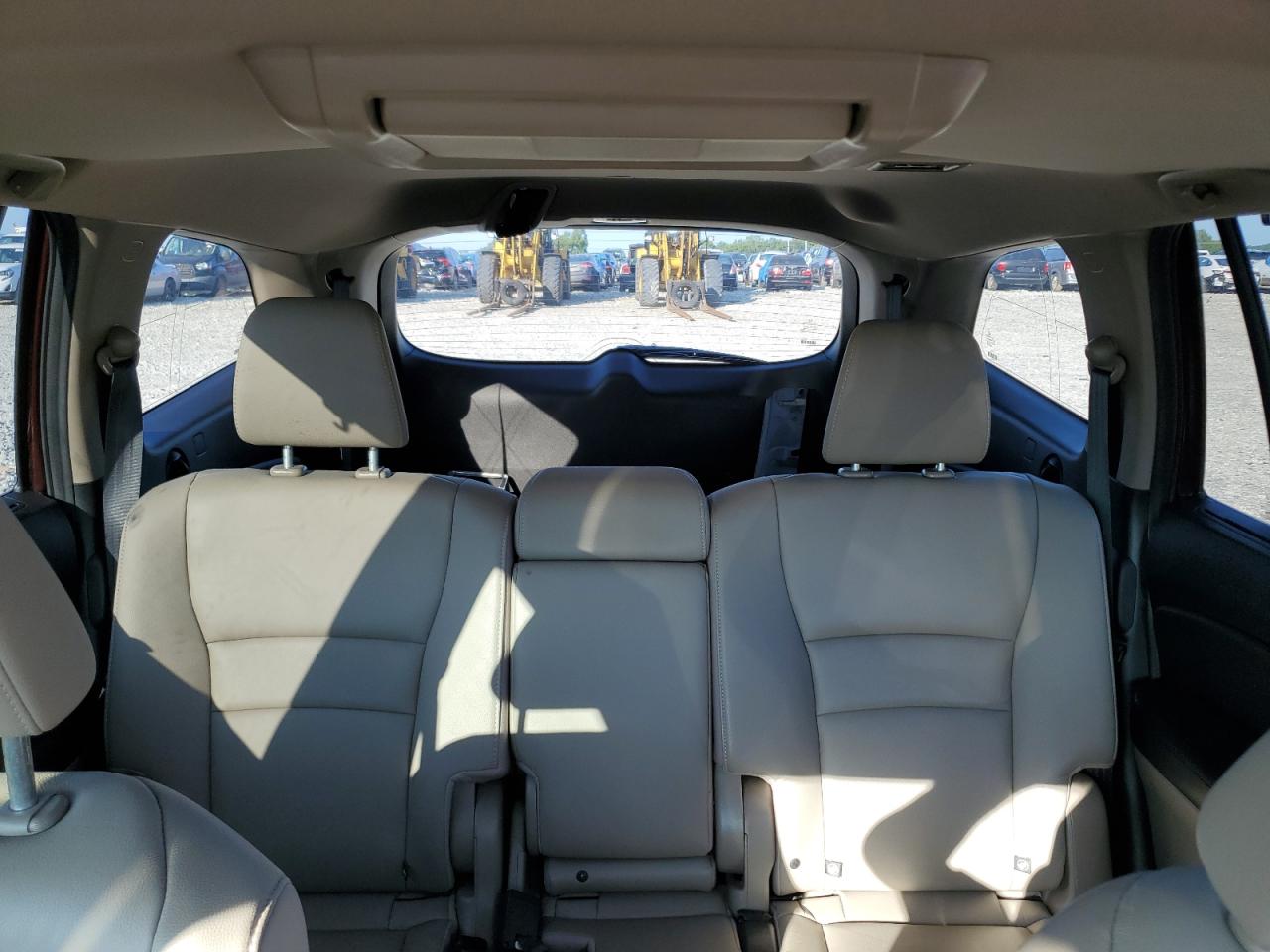 2018 Honda Pilot Touring VIN: 5FNYF6H99JB032455 Lot: 66592174