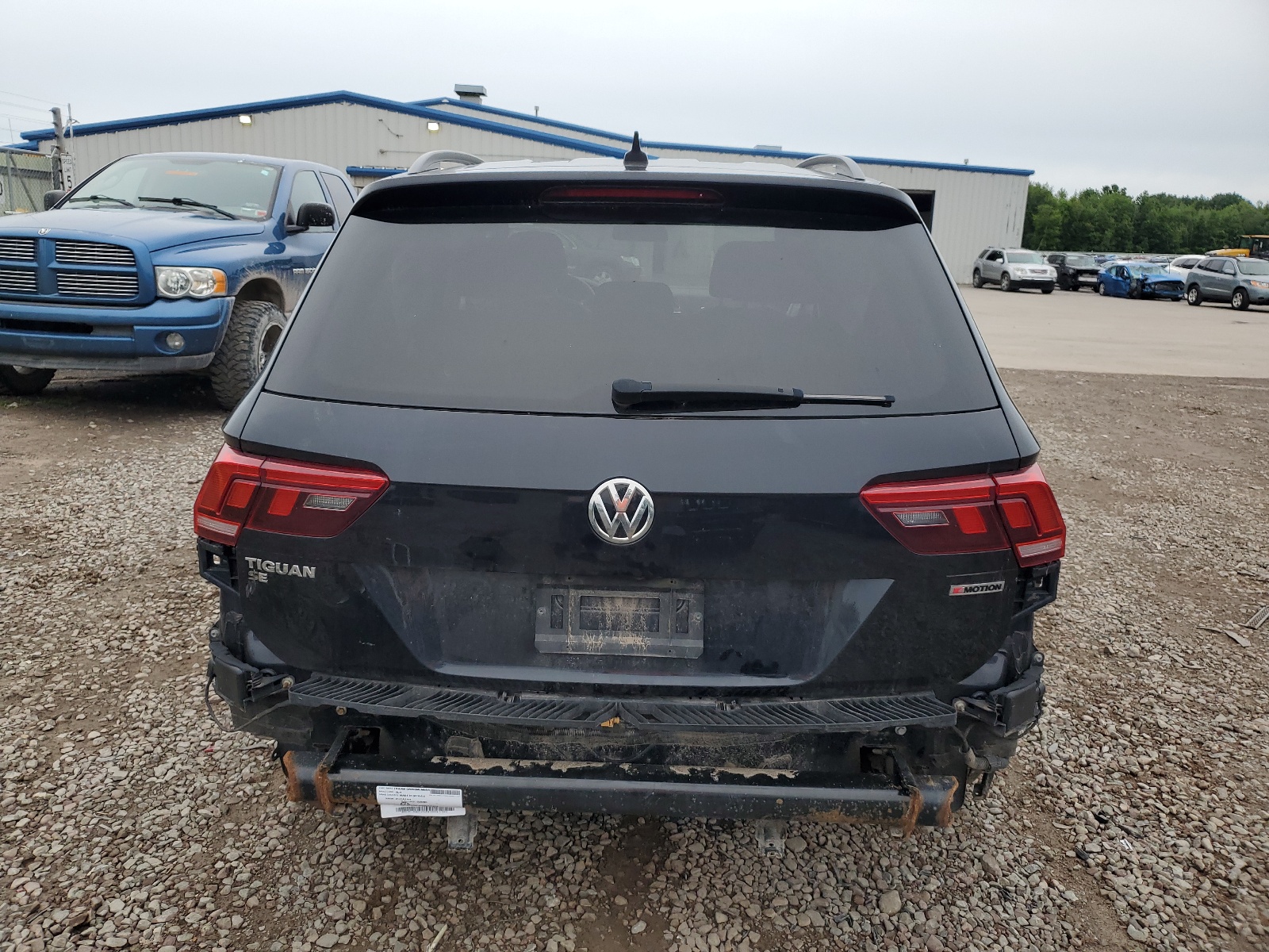 3VV2B7AX4KM132901 2019 Volkswagen Tiguan Se