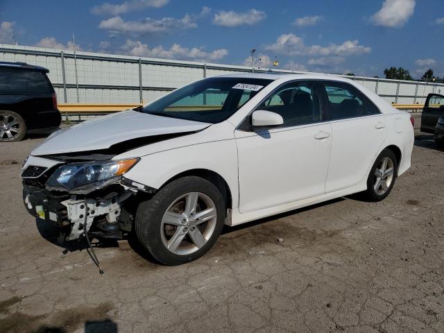 2013 Toyota Camry L de vânzare în Dyer, IN - Front End