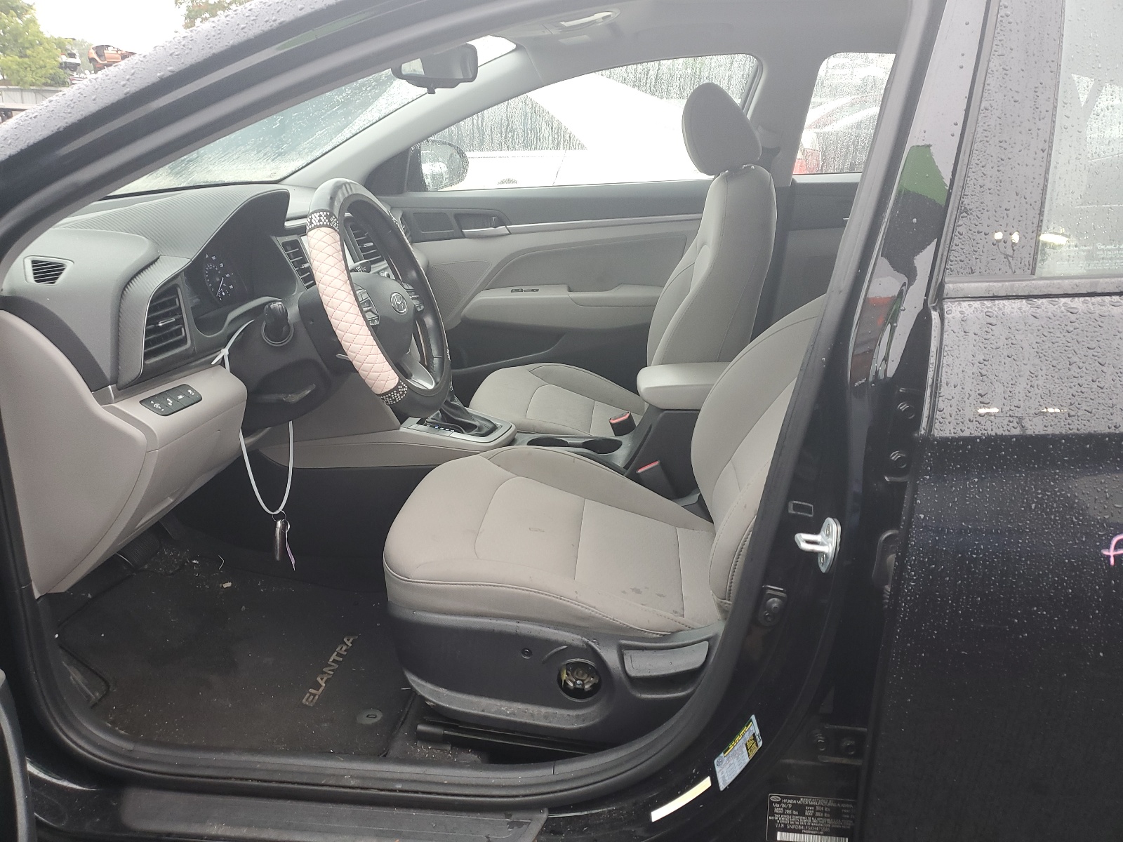 5NPD84LF5KH475585 2019 Hyundai Elantra Sel